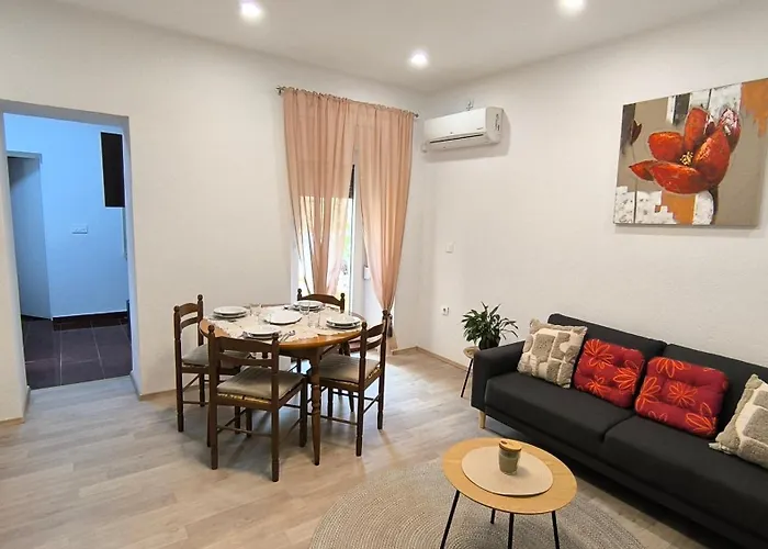 Apartment Ema